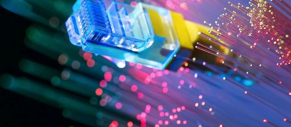 fibre-optic-internet_edited